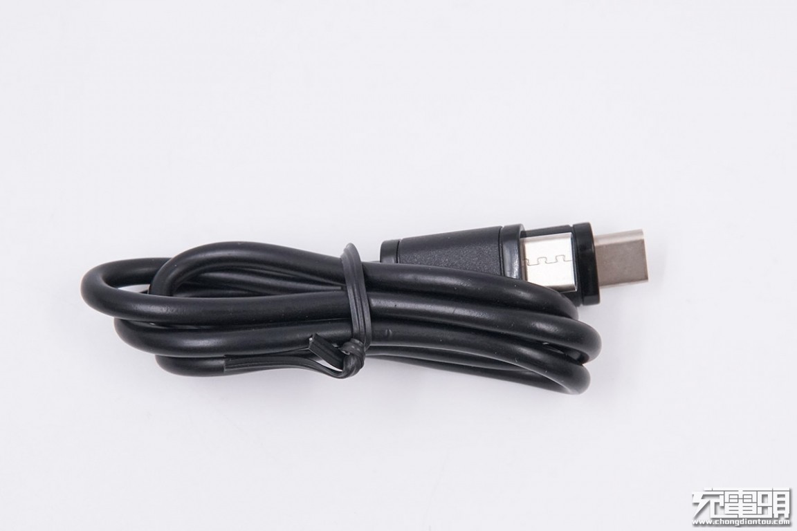 cheero 10000mAh 18W快充移动电源拆解 充电头网