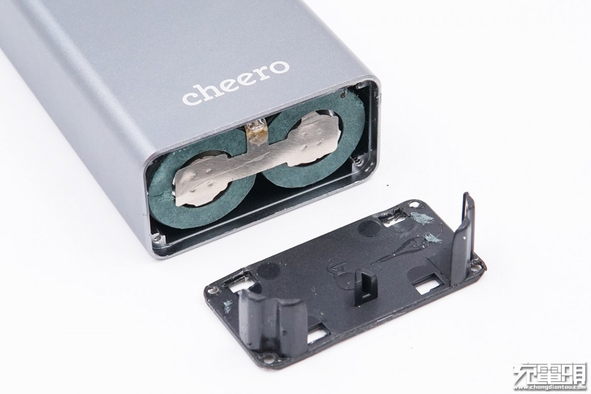 cheero 10000mAh 18W快充移动电源拆解 充电头网