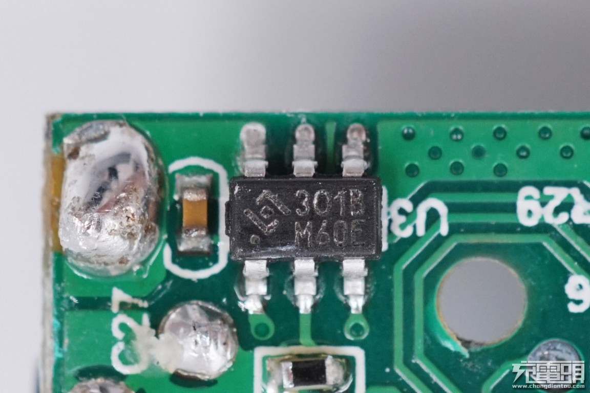 cheero 10000mAh 18W快充移动电源拆解 充电头网